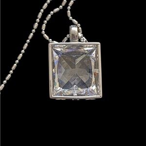 Elegant Silver Pendant Necklace